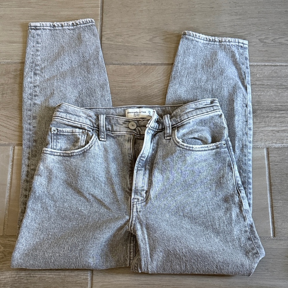Abercrombie & fitch High-Waisted Jeans